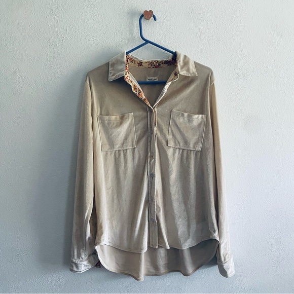 Thread & Supply Tops - Thread & Supply Velvet Cream Floral Button Down Shirt